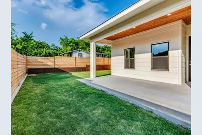 6412 Carson Ridge #B, Austin, TX 78741 - Photo 24