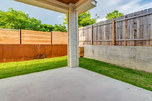 6412 Carson Rdg, Austin, TX 78741 - Photo 26