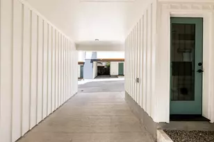 913 Duncan Ln, Austin, TX 78705 - Photo 18