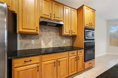 30022 Oakland Hills Drive, Georgetown, TX 78628 - Photo 20