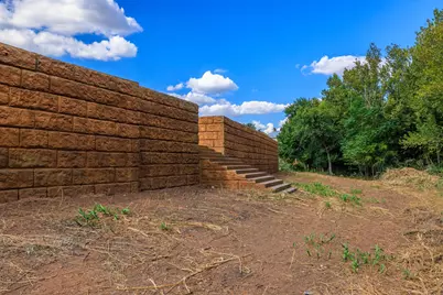 620 E San Antonio Street, Fredericksburg, TX 78624 - Photo 8