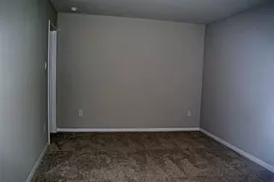 288 Caddo Bnd, Kyle, TX 78640 - Photo 16