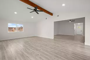 2100 Deadwood Dr, Austin, TX 78744 - Photo 8