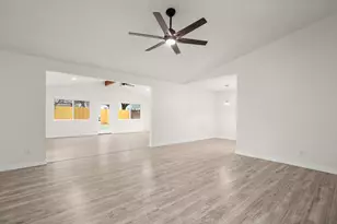 2100 Deadwood Dr, Austin, TX 78744 - Photo 4