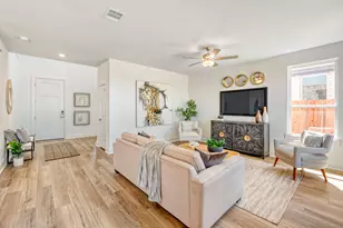 141 Sincere Dr, Kyle, TX 78640 - Photo 6