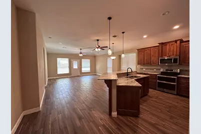 103 S Kanaio Drive #B, Bastrop, TX 78602 - Photo 6