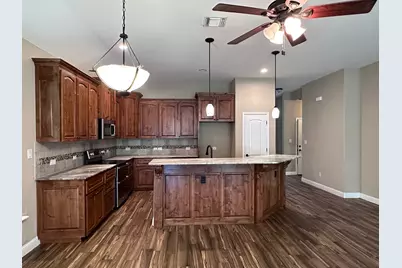 103 S Kanaio Drive #B, Bastrop, TX 78602 - Photo 8