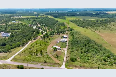 2690 County Road 466, Elgin, TX 78621 - Photo 10