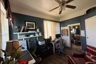 204 Brewster St, Florence, TX 76527 - Photo 8