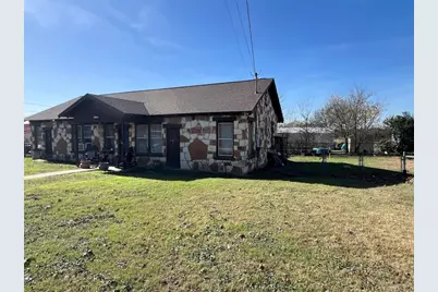 204 Brewster Street, Florence, TX 76527 - Photo 1