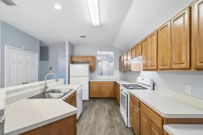 205 Cavalry Trail, Elgin, TX 78621 - Photo 14