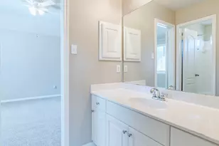 201 Abbott Dr, Austin, TX 78737 - Photo 24