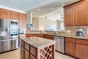 201 Abbott Dr, Austin, TX 78737 - Photo 10