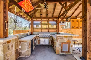 201 Abbott Dr, Austin, TX 78737 - Photo 34