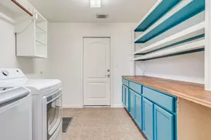 201 Abbott Dr, Austin, TX 78737 - Photo 30