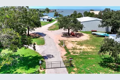 1504 Ranch Road 261, Buchanan Dam, TX 78609 - Photo 4