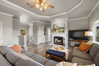 501 Lakeland Circle, Lago Vista, TX 78645 - Photo 10