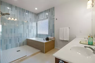 501 Lakeland Circle, Lago Vista, TX 78645 - Photo 20