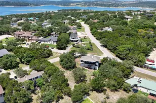 501 Lakeland Cir, Lago Vista, TX 78645 - Photo 36