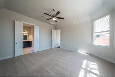 113 Old Trinity Way W, Georgetown, TX 78628 - Photo 12