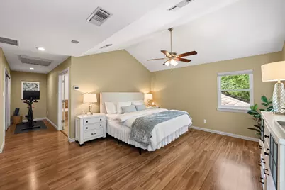 224 Hurst Creek Road, Lakeway, TX 78734 - Photo 18