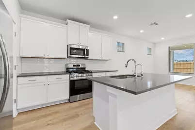 645 Salamander Street, San Marcos, TX 78666 - Photo 2