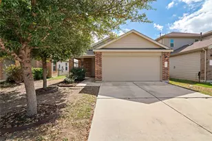 3721 Alpine Autumn Dr, Austin, TX 78744 - Photo 2