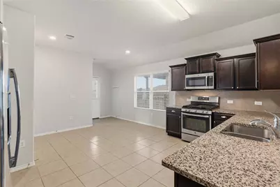 3721 Alpine Autumn Drive, Austin, TX 78744 - Photo 10