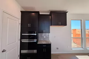 323 Elephant Island Loop, Kyle, TX 78640 - Photo 6