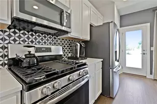 12109 Maypole Bend, Austin, TX 78717 - Photo 4