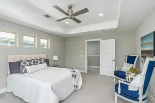 705 E 49th St, Austin, TX 78751 - Photo 18