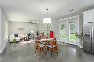 705 E 49th St, Austin, TX 78751 - Photo 8