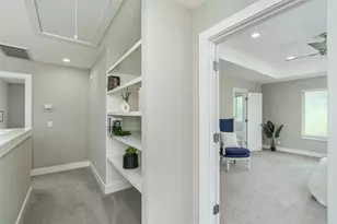 705 E 49th St, Austin, TX 78751 - Photo 16