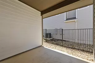 8401 Orizzonte St, Austin, TX 78744 - Photo 20