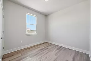 8401 Orizzonte St, Austin, TX 78744 - Photo 18