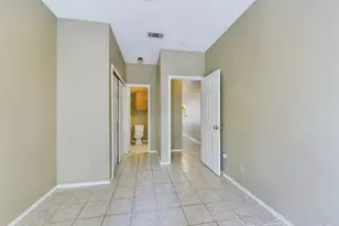 2706 Salado St, Austin, TX 78705 - Photo 16