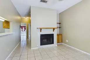 2706 Salado St, Austin, TX 78705 - Photo 6