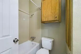 2706 Salado St, Austin, TX 78705 - Photo 18