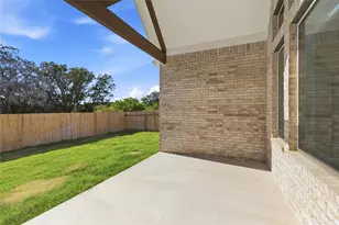 1800 Scenic Hts Ln, Georgetown, TX 78628 - Photo 24
