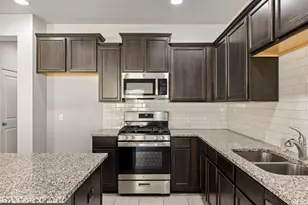 321 Arabian Colt Dr, Georgetown, TX 78626 - Photo 12