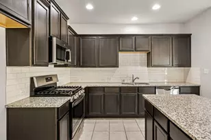 321 Arabian Colt Dr, Georgetown, TX 78626 - Photo 10