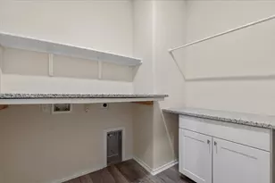 1705 T H Johnson Dr, Taylor, TX 76574 - Photo 30