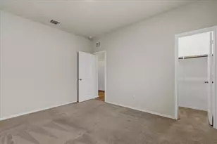 1705 T H Johnson Dr, Taylor, TX 76574 - Photo 26