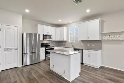 1705 T H Johnson Drive, Taylor, TX 76574 - Photo 12