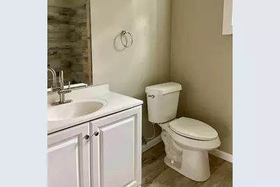 806 Central Avenue, Cameron, TX 76520 - Photo 14