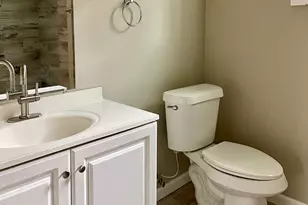 806 Central Ave, Cameron, TX 76520 - Photo 14