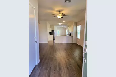 104 Red Buckeye Loop, Liberty Hill, TX 78642 - Photo 4