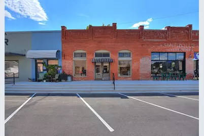 110 NE 2nd Street, Smithville, TX 78957 - Photo 1