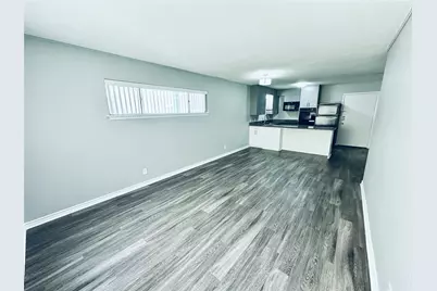 601 W 11th Street #121, Austin, TX 78701 - Photo 4