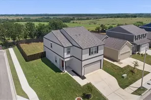 6500 Routenburn St, Austin, TX 78754 - Photo 4